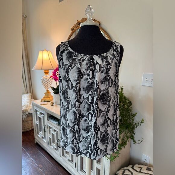 Apt 9 Animal Print tank (small) - Picture 1 of 5